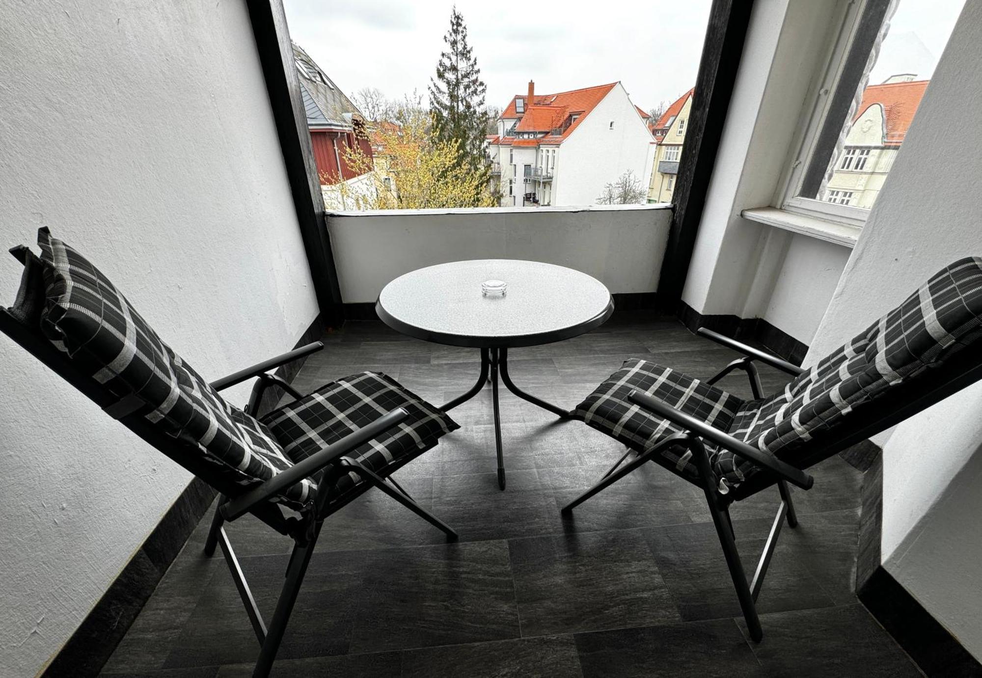 Hotel Zu Den Linden Dresden Exteriör bild