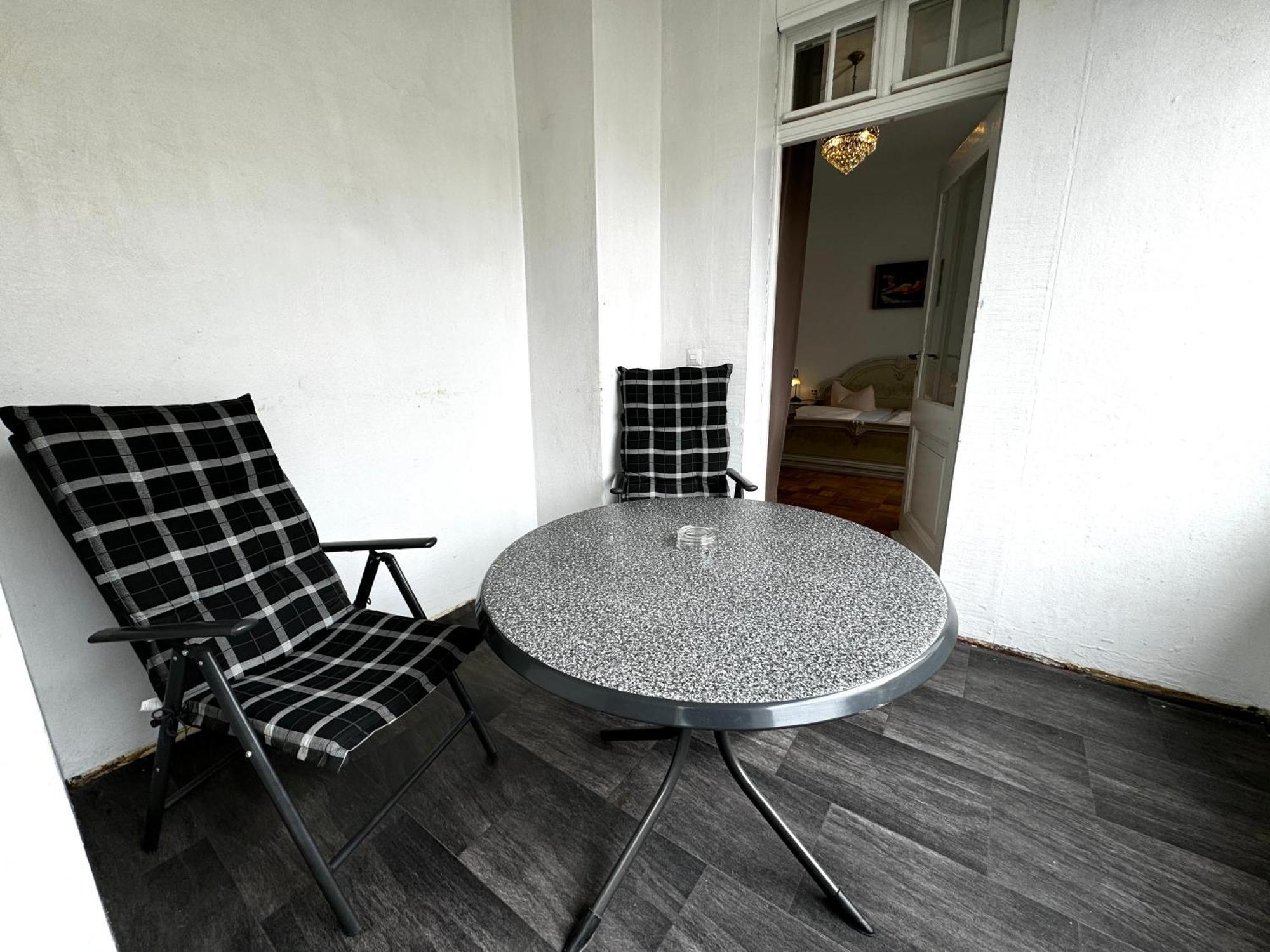 Hotel Zu Den Linden Dresden Exteriör bild