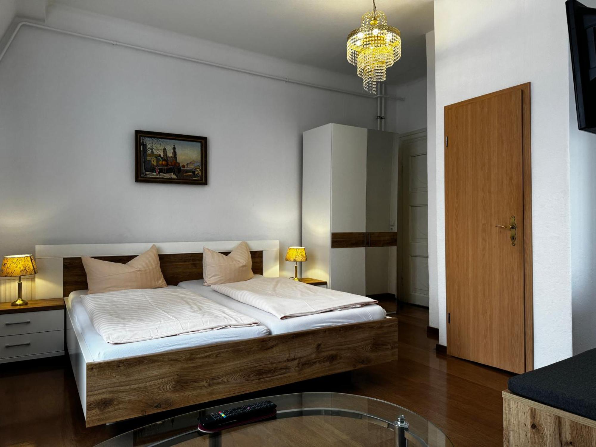 Hotel Zu Den Linden Dresden Exteriör bild