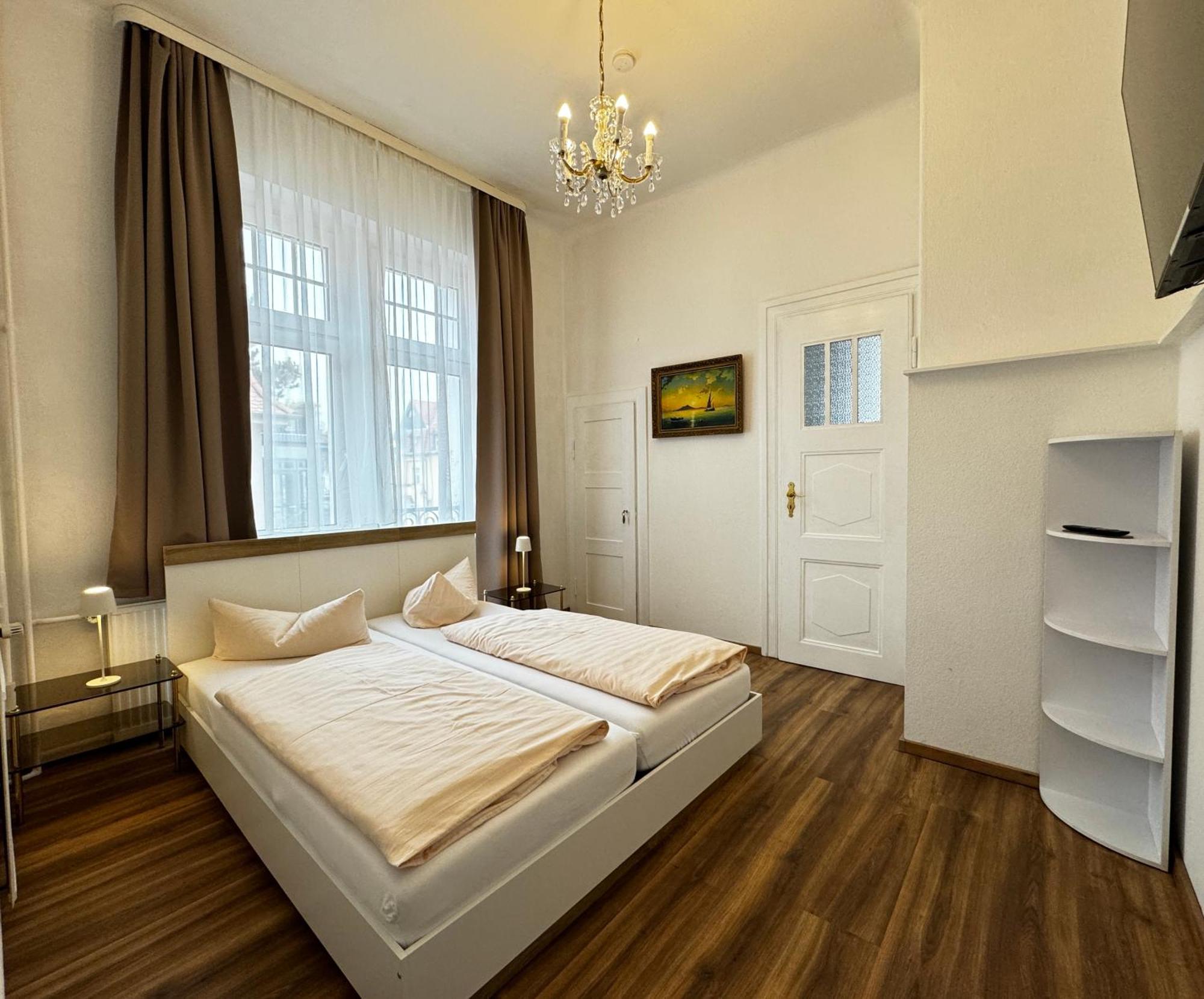 Hotel Zu Den Linden Dresden Exteriör bild